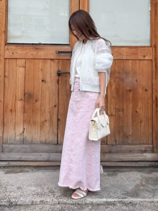 ORIGINATED IN GRACE CONTINENTAL yukimi yonee コーディネート画像