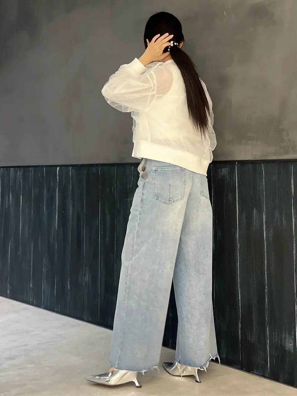 ORIGINATED IN GRACE CONTINENTAL Moe コーディネート画像