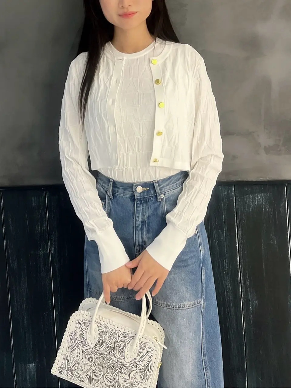 ORIGINATED IN GRACE CONTINENTAL Moe コーディネート画像