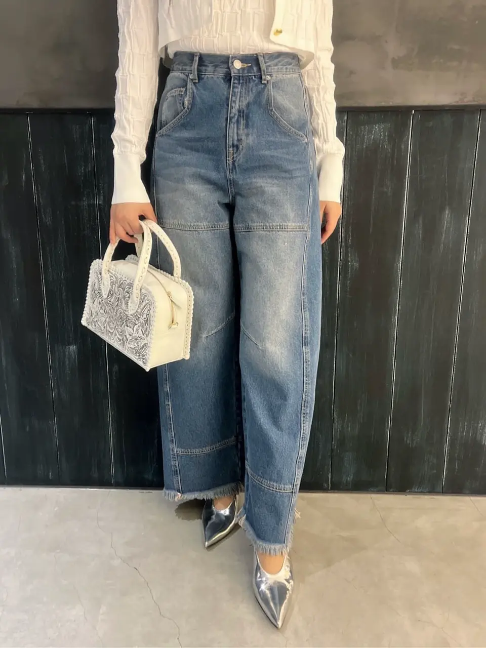 ORIGINATED IN GRACE CONTINENTAL Moe コーディネート画像