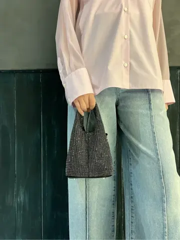 ORIGINATED IN GRACE CONTINENTAL Moe コーディネート画像