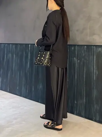 ORIGINATED IN GRACE CONTINENTAL Moe コーディネート画像