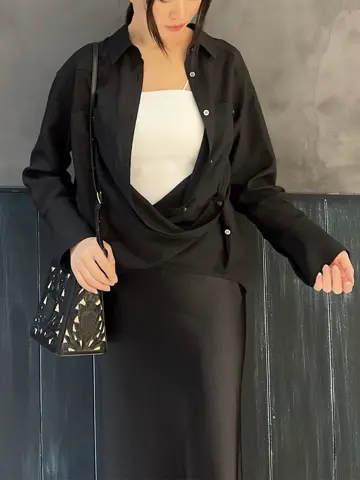 ORIGINATED IN GRACE CONTINENTAL Moe コーディネート画像