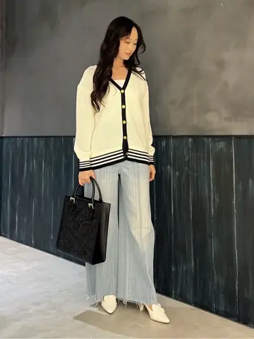 ORIGINATED IN GRACE CONTINENTAL Moe コーディネート画像