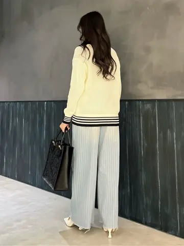 ORIGINATED IN GRACE CONTINENTAL Moe コーディネート画像