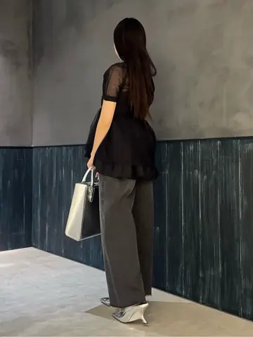 ORIGINATED IN GRACE CONTINENTAL Moe コーディネート画像