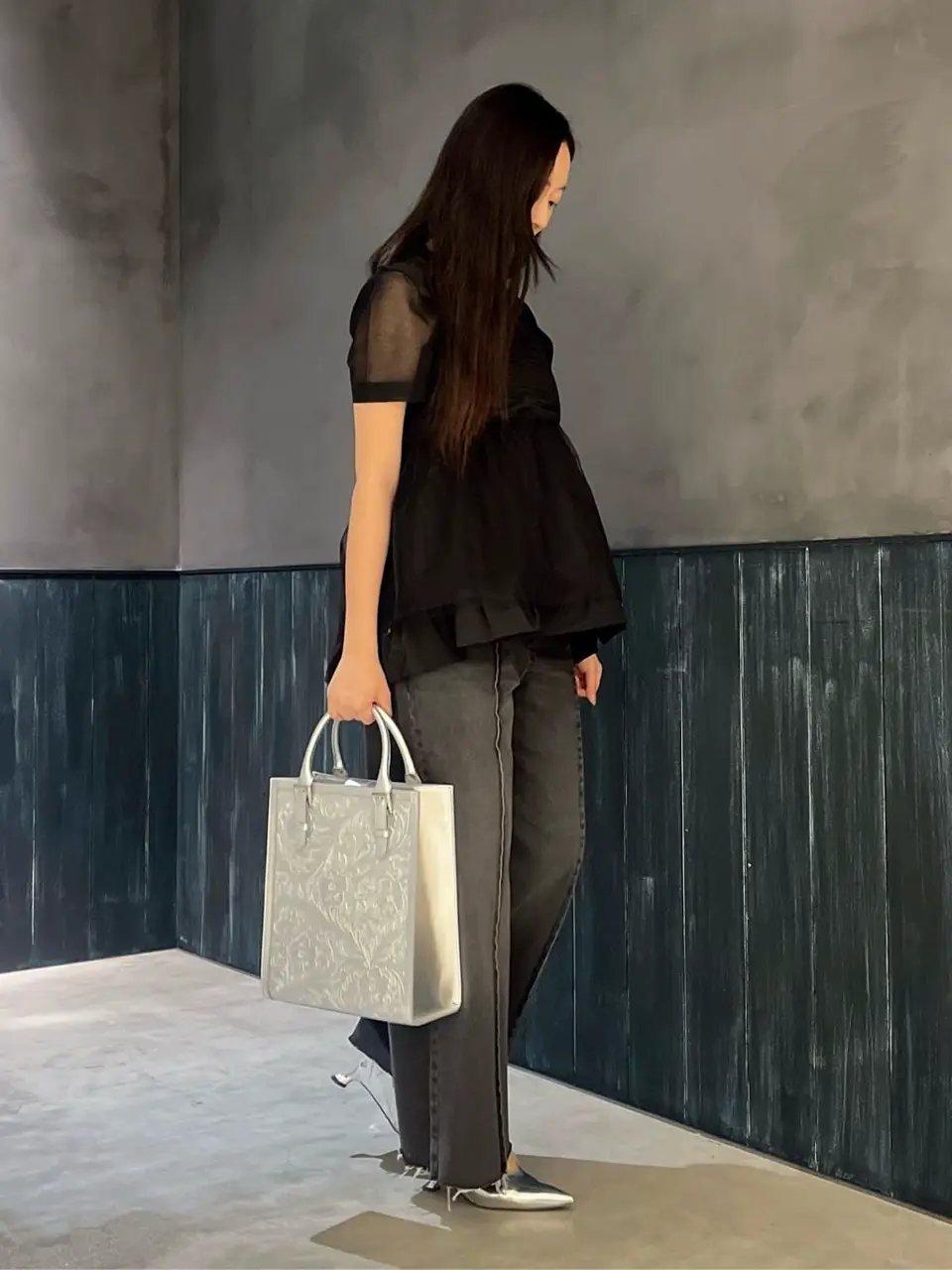 ORIGINATED IN GRACE CONTINENTAL Moe コーディネート画像