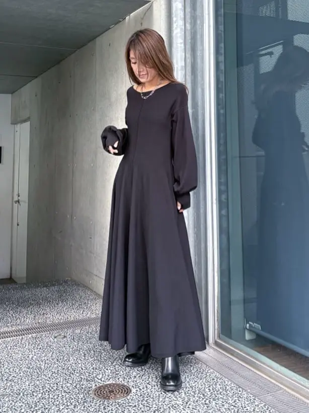 ORIGINATED IN GRACE CONTINENTAL yukimi yonee コーディネート画像