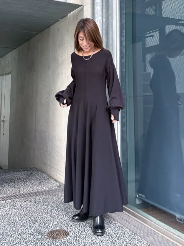 ORIGINATED IN GRACE CONTINENTAL yukimi yonee コーディネート画像