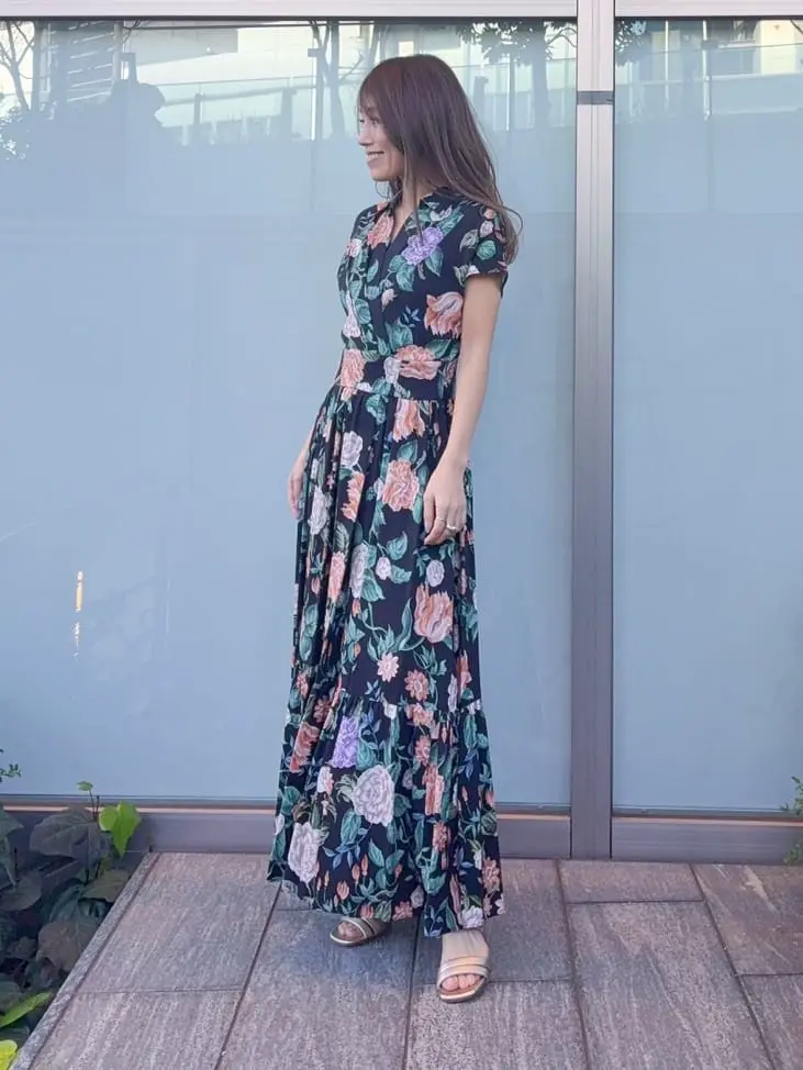 ORIGINATED IN GRACE CONTINENTAL yukimi yonee コーディネート画像