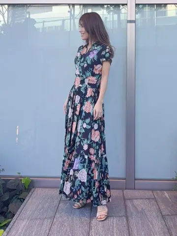 ORIGINATED IN GRACE CONTINENTAL yukimi yonee コーディネート画像