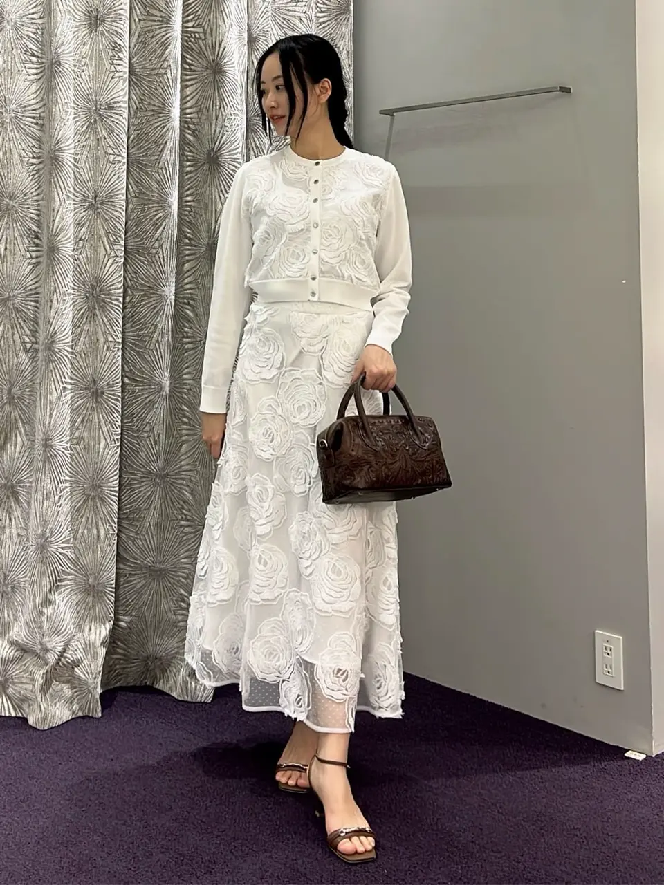 ORIGINATED IN GRACE CONTINENTAL Moe コーディネート画像