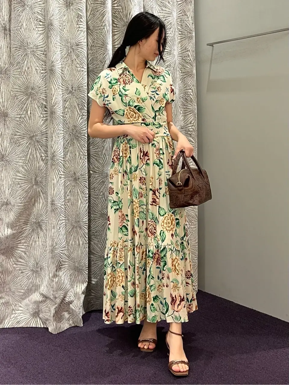 ORIGINATED IN GRACE CONTINENTAL Moe コーディネート画像