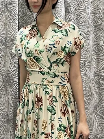 ORIGINATED IN GRACE CONTINENTAL Moe コーディネート画像