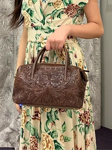 ORIGINATED IN GRACE CONTINENTAL Moe コーディネート画像