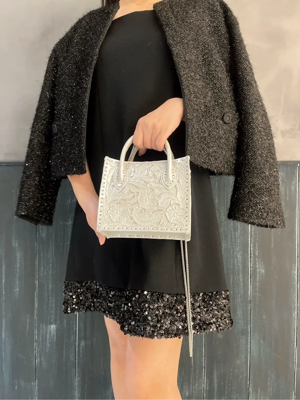 ORIGINATED IN GRACE CONTINENTAL Moe コーディネート画像