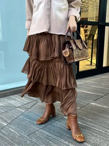 ORIGINATED IN GRACE CONTINENTAL Moe コーディネート画像