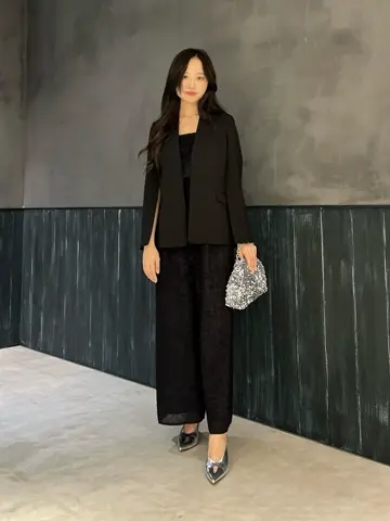 ORIGINATED IN GRACE CONTINENTAL Moe コーディネート画像