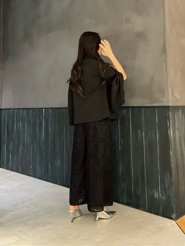 ORIGINATED IN GRACE CONTINENTAL Moe コーディネート画像