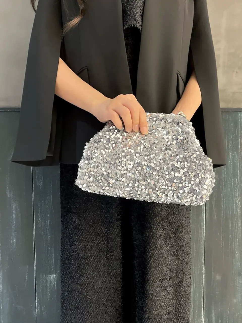 ORIGINATED IN GRACE CONTINENTAL Moe コーディネート画像