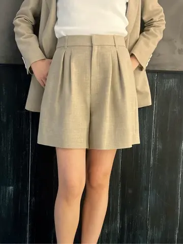 ORIGINATED IN GRACE CONTINENTAL Moe コーディネート画像