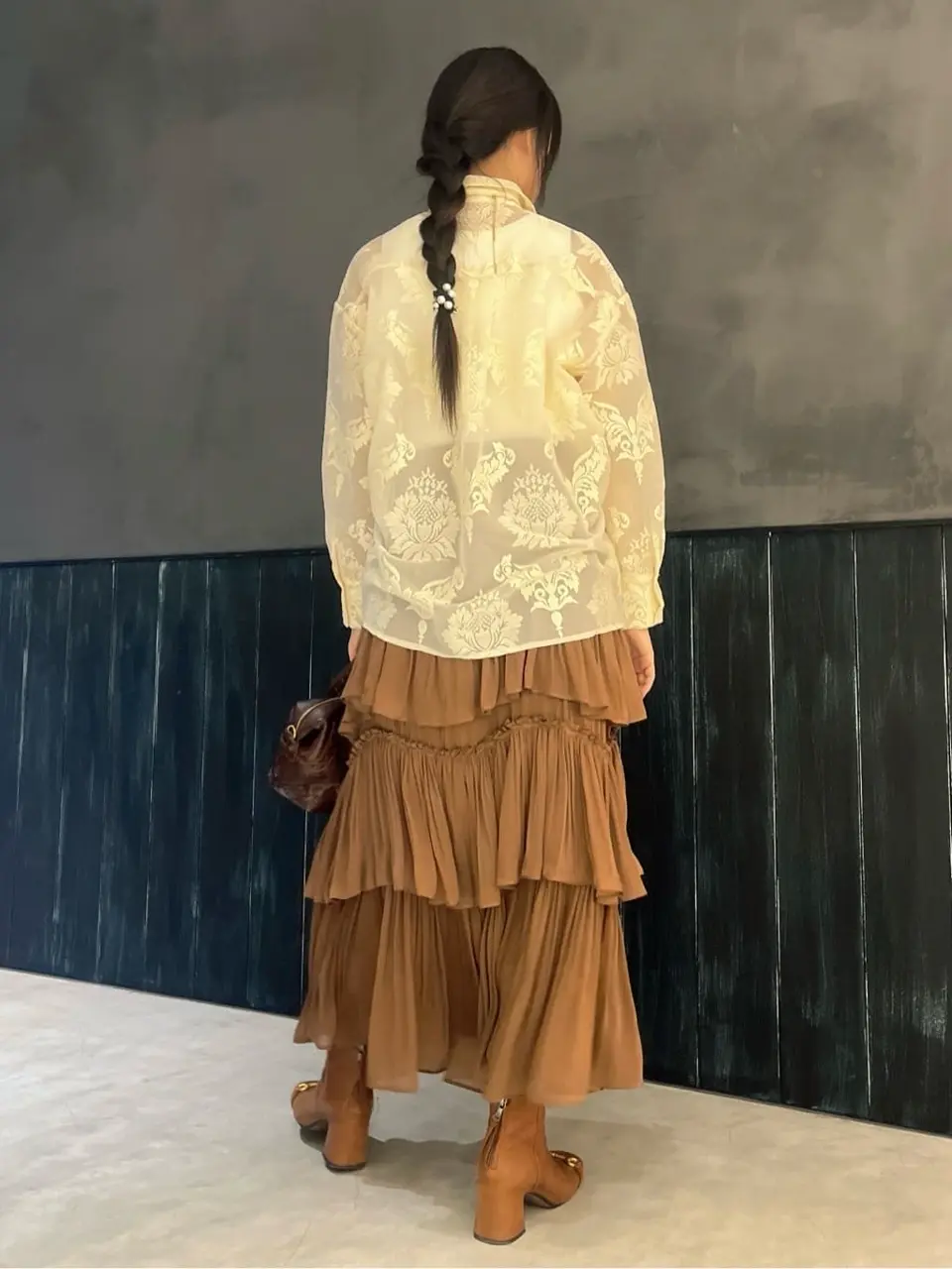 ORIGINATED IN GRACE CONTINENTAL Moe コーディネート画像