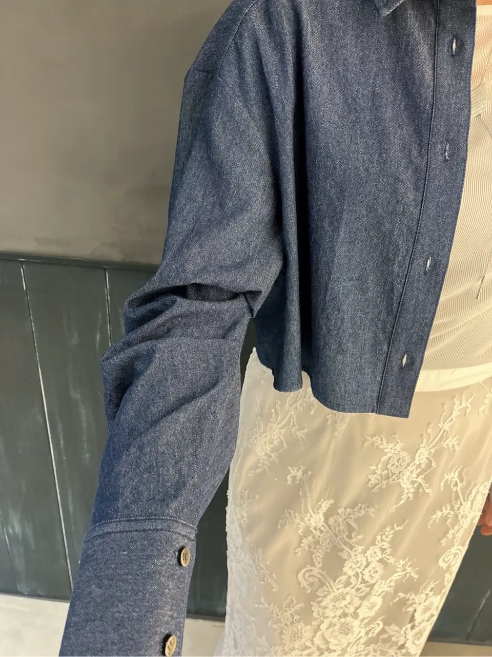 ORIGINATED IN GRACE CONTINENTAL Moe コーディネート画像