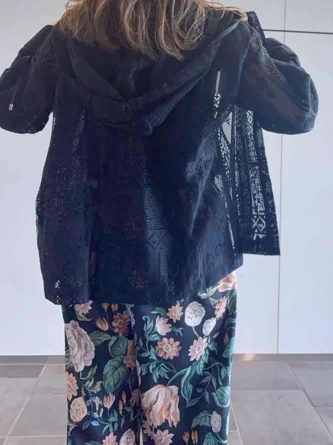 ORIGINATED IN GRACE CONTINENTAL yukimi yonee コーディネート画像