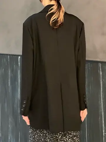 ORIGINATED IN GRACE CONTINENTAL 三浦　芙優 コーディネート画像