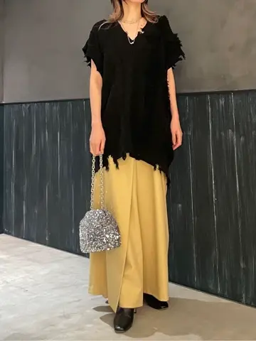 ORIGINATED IN GRACE CONTINENTAL 三浦　芙優 コーディネート画像