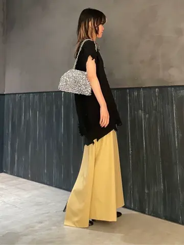 ORIGINATED IN GRACE CONTINENTAL 三浦　芙優 コーディネート画像