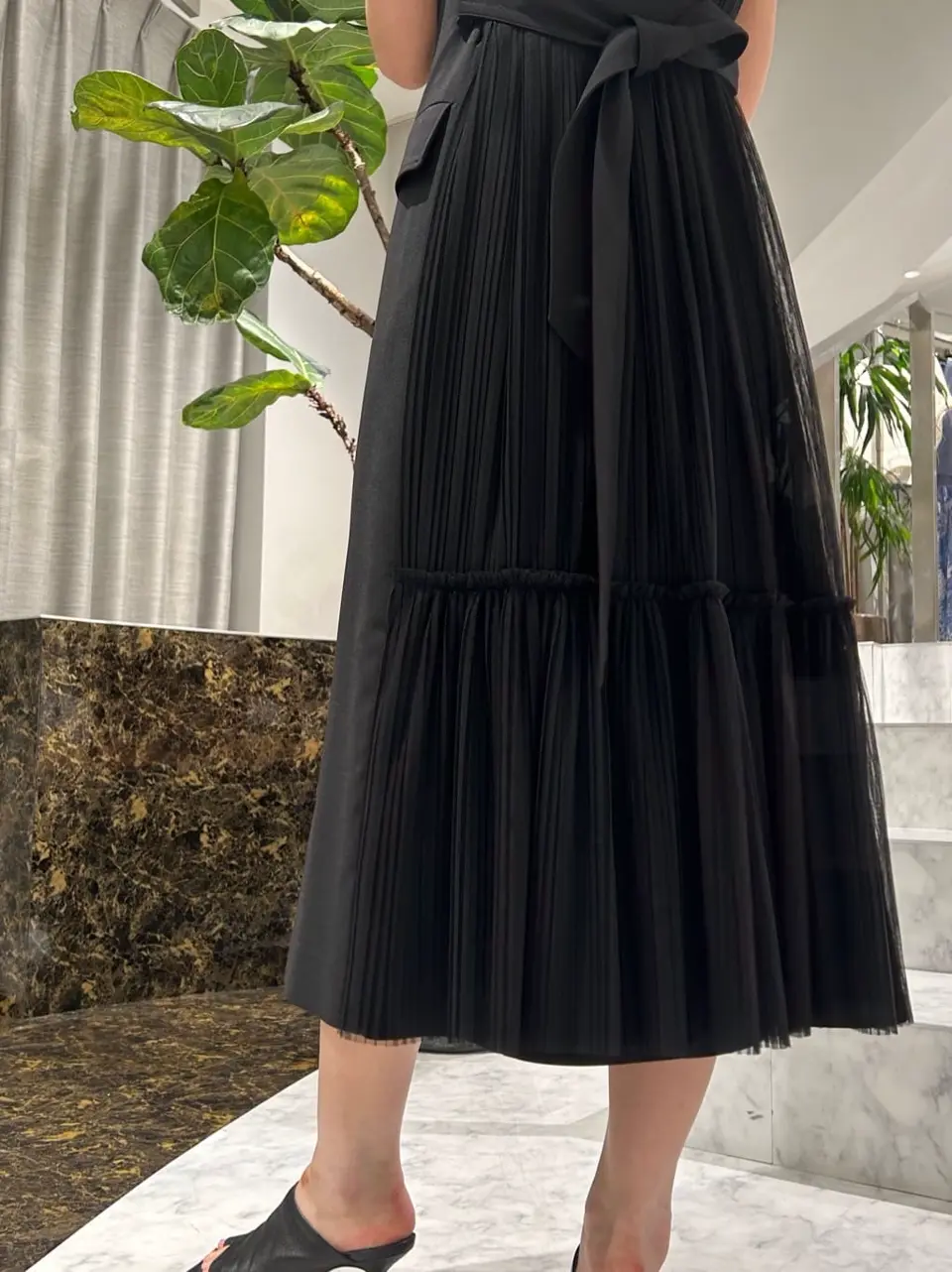 ORIGINATED IN GRACE CONTINENTAL 志田　悠 コーディネート画像