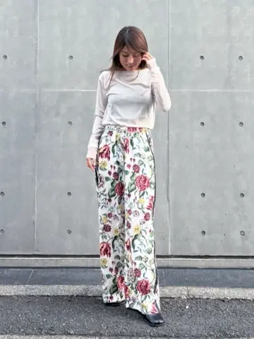 ORIGINATED IN GRACE CONTINENTAL yukimi yonee コーディネート画像