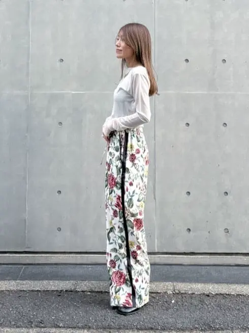 ORIGINATED IN GRACE CONTINENTAL yukimi yonee コーディネート画像