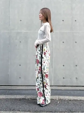 ORIGINATED IN GRACE CONTINENTAL yukimi yonee コーディネート画像