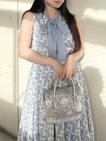 ORIGINATED IN GRACE CONTINENTAL Kanon コーディネート画像