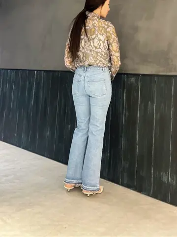 ORIGINATED IN GRACE CONTINENTAL Moe コーディネート画像