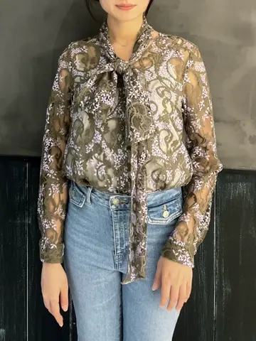 ORIGINATED IN GRACE CONTINENTAL Moe コーディネート画像