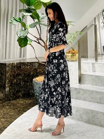 ORIGINATED IN GRACE CONTINENTAL 志田　悠 コーディネート画像