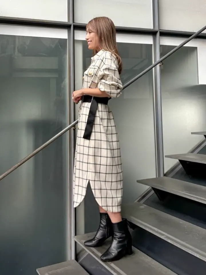 ORIGINATED IN GRACE CONTINENTAL yukimi yonee コーディネート画像