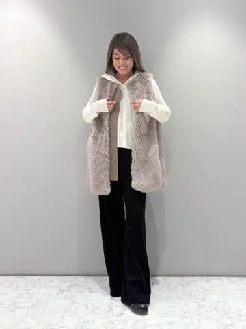 ORIGINATED IN GRACE CONTINENTAL yukimi yonee コーディネート画像