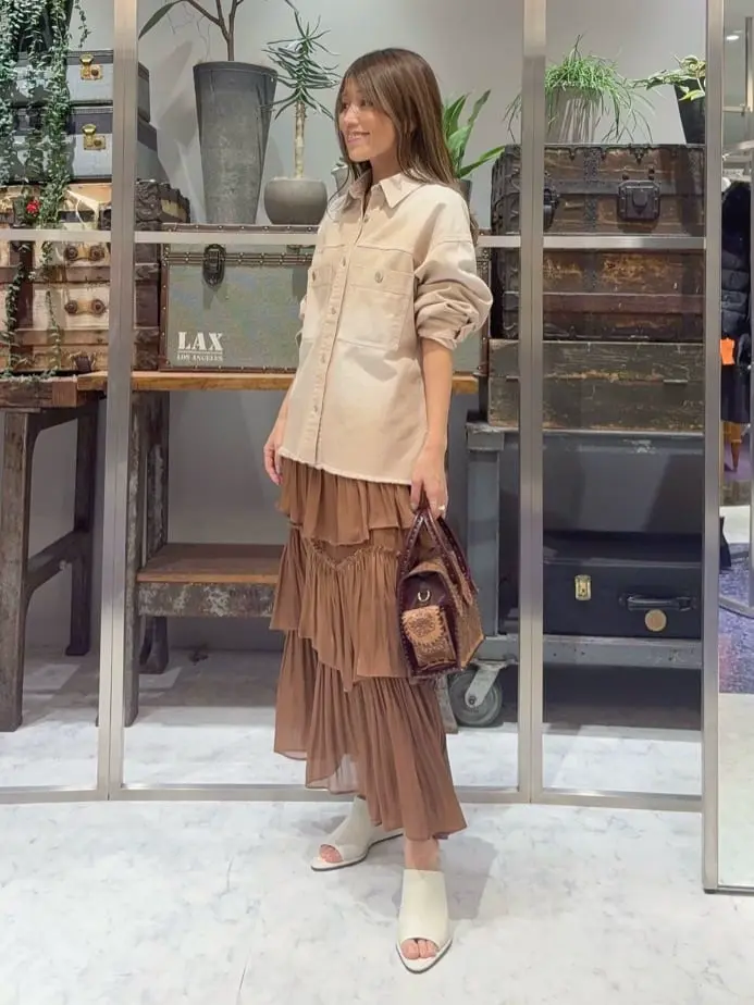 ORIGINATED IN GRACE CONTINENTAL yukimi yonee コーディネート画像