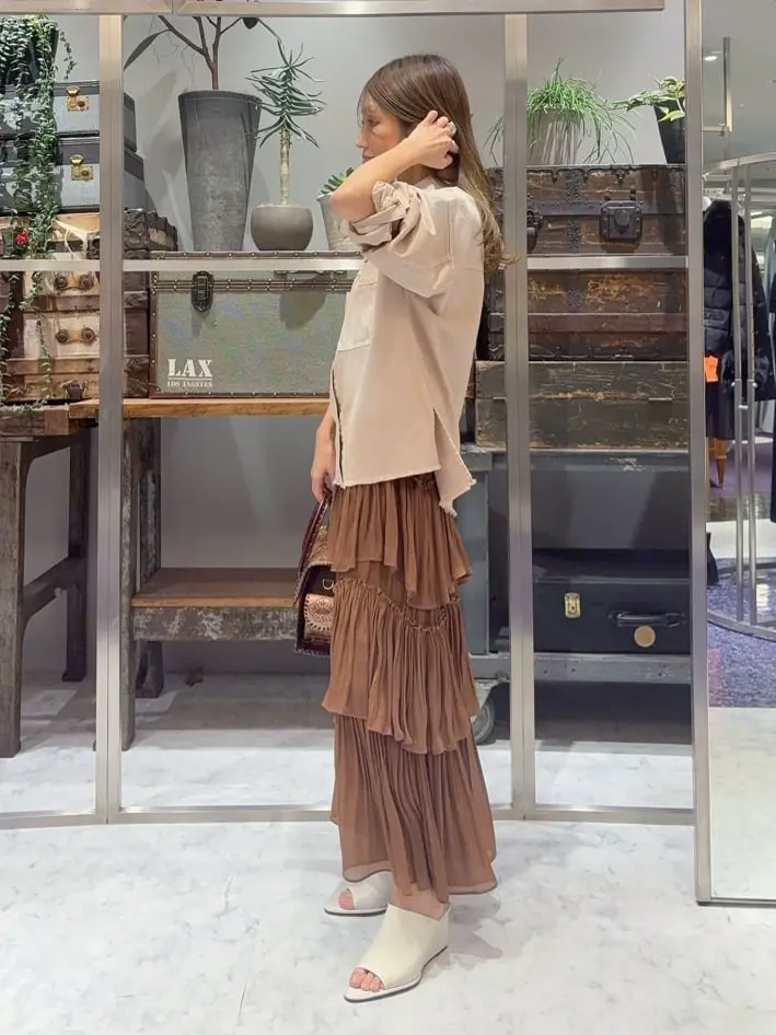 ORIGINATED IN GRACE CONTINENTAL yukimi yonee コーディネート画像