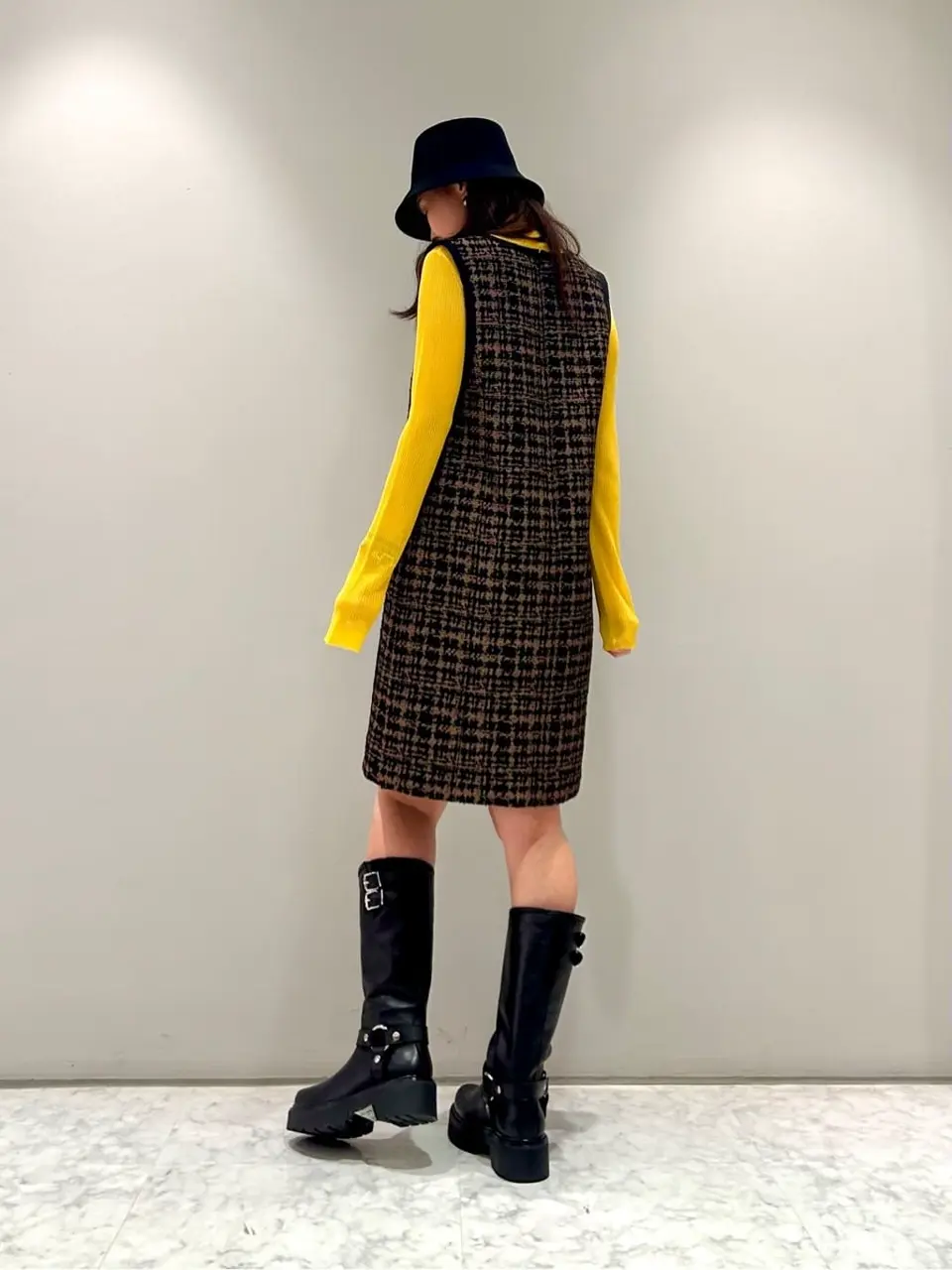 ORIGINATED IN GRACE CONTINENTAL 志田　悠 コーディネート画像