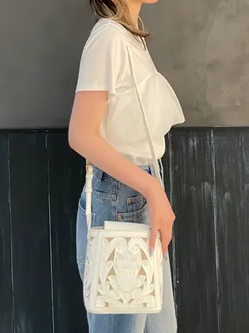 ORIGINATED IN GRACE CONTINENTAL 三浦　芙優 コーディネート画像