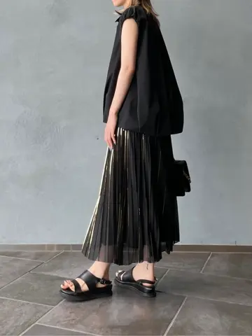 ORIGINATED IN GRACE CONTINENTAL 三浦　芙優 コーディネート画像