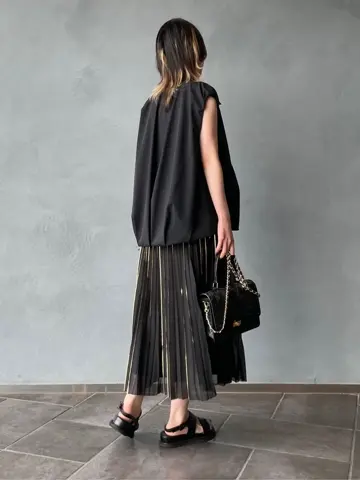 ORIGINATED IN GRACE CONTINENTAL 三浦　芙優 コーディネート画像