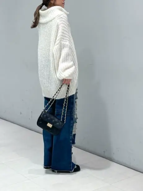 ORIGINATED IN GRACE CONTINENTAL yukimi yonee コーディネート画像