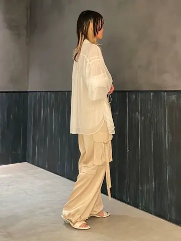 ORIGINATED IN GRACE CONTINENTAL 三浦　芙優 コーディネート画像