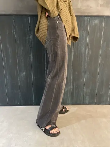 ORIGINATED IN GRACE CONTINENTAL 三浦　芙優 コーディネート画像